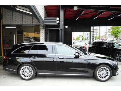 MERCEDES-BENZ E-CLASS - 4