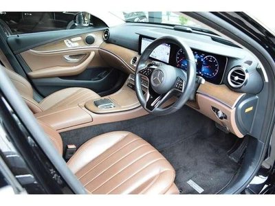 MERCEDES-BENZ E-CLASS - 2