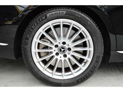 MERCEDES-BENZ E-CLASS - 7