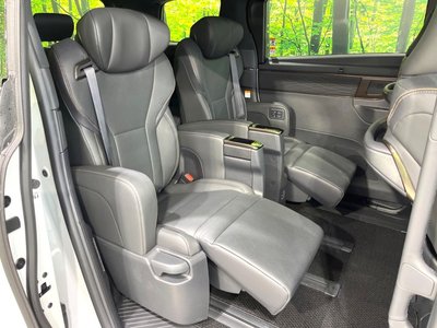 TOYOTA ALPHARD - 9
