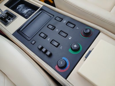 FERRARI MONDIAL - 10