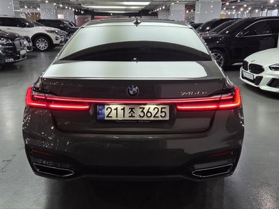 BMW 7 SERIES - 4