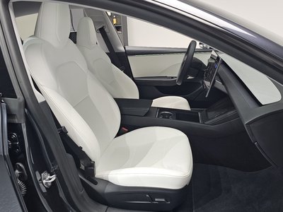 2025 Tesla MODEL 3 — миниатюра 16
