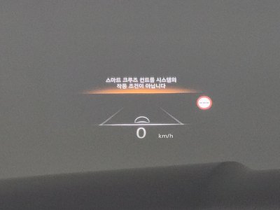 2021 Genesis GV80 thumbnail 18