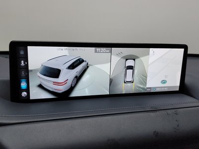 2021 Genesis GV80 thumbnail 15
