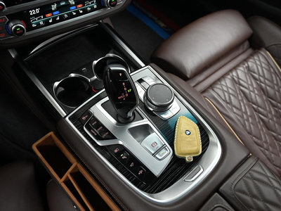 BMW 7 SERIES - 9