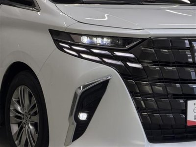 TOYOTA ALPHARD - 5