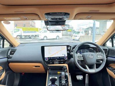2025 Lexus NX thumbnail 5