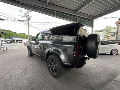 LAND ROVER DEFENDER - 6