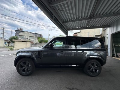 LAND ROVER DEFENDER - 5
