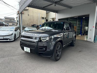 LAND ROVER DEFENDER - 1