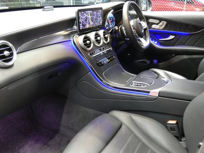 MERCEDES-BENZ GLC - 8