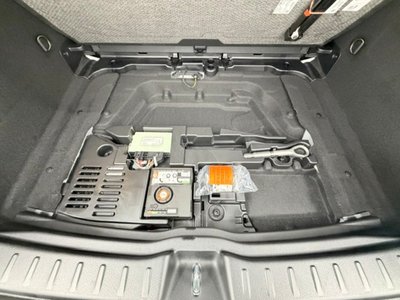 2025 Mercedes-BENZ GLA 缩略图 42