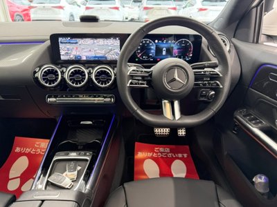 2025 Mercedes-BENZ GLA 照片 2