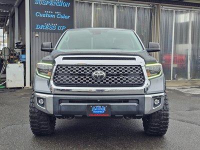 TOYOTA TUNDRA - 4