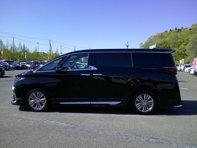 TOYOTA ALPHARD - 5