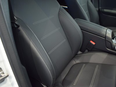 MERCEDES-BENZ GLA-CLASS - 10