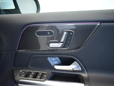 MERCEDES-BENZ GLA-CLASS - 8