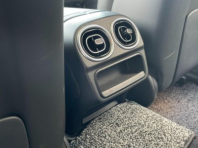 صورة مصغرة 47 لـ 2023 Mercedes-BENZ C-CLASS