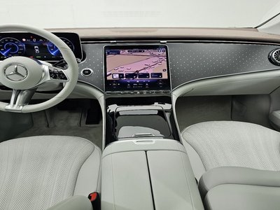 MERCEDES-BENZ EQE - 4