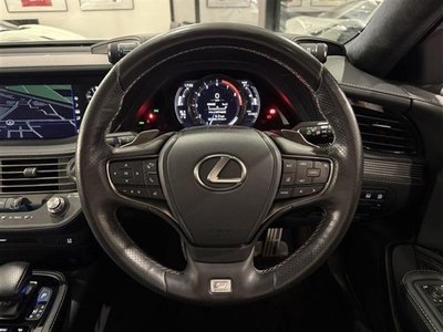 صورة 9 لـ 2018 Lexus LS