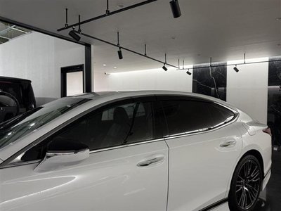 صورة مصغرة 23 لـ 2018 Lexus LS