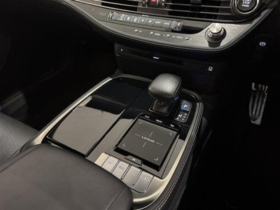 صورة مصغرة 26 لـ 2018 Lexus LS