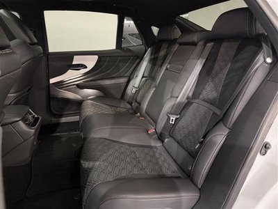 صورة مصغرة 16 لـ 2018 Lexus LS