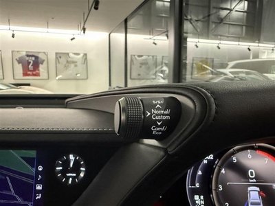 صورة مصغرة 40 لـ 2018 Lexus LS