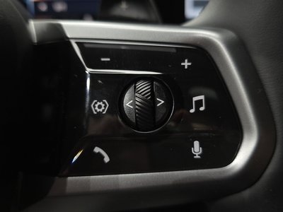 2024 BMW 5 SERIES — миниатюра 28