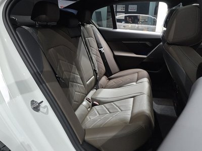2024 BMW 5 SERIES — миниатюра 17