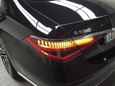 MERCEDES-BENZ S-CLASS - 10