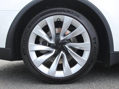 2025 Tesla MODEL Y 缩略图 35