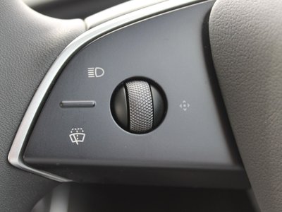 2025 Tesla MODEL Y 缩略图 27