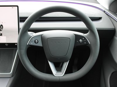 2025 Tesla MODEL Y 缩略图 26