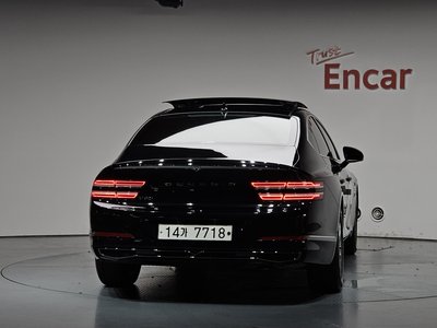 GENESIS G80 (RG3) - 4