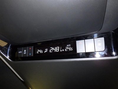 TOYOTA ALPHARD - 9