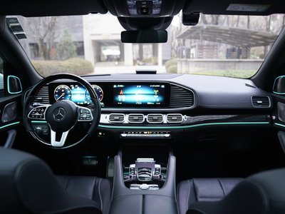 MERCEDES-BENZ GLS - 7