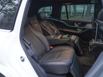 MERCEDES-BENZ GLS - 10