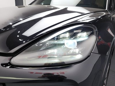 PORSCHE CAYENNE - 9