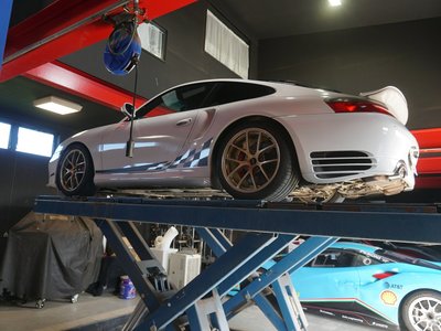 2003 Porsche 911 — миниатюра 51