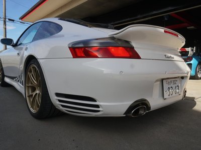 2003 Porsche 911 — миниатюра 11