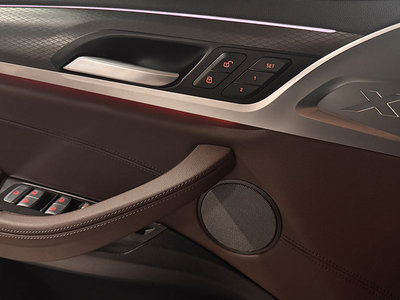 2025 BMW X4 缩略图 13