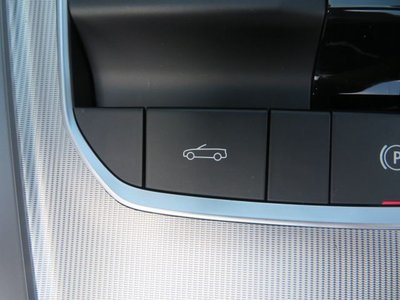 2019 BMW Z4 — миниатюра 32