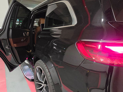 MERCEDES-BENZ GLS - 6