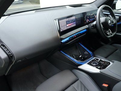 صورة مصغرة 31 لـ 2025 BMW X3