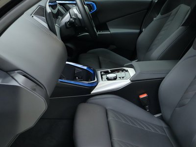 صورة مصغرة 13 لـ 2025 BMW X3
