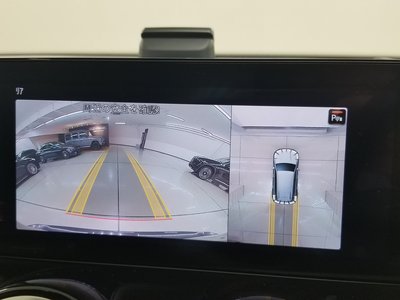 2022 Mercedes-BENZ GLB — миниатюра 44
