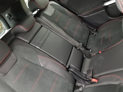2022 Mercedes-BENZ GLB — миниатюра 23