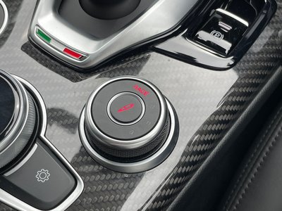 2021 ALFA Romeo JULIA 照片 5